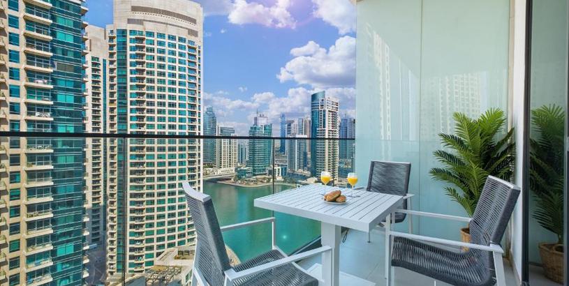 Apartments LUX Contemporary Suite with Full Marina View 3