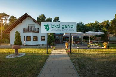 Гостевой дом Lokal Genial Pension & Restaurant