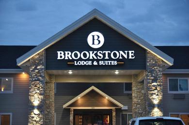 Мотель Brookstone Lodge & Suites