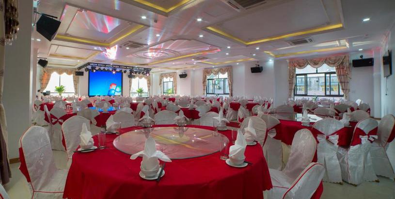 Отель Quang Tung Hotel