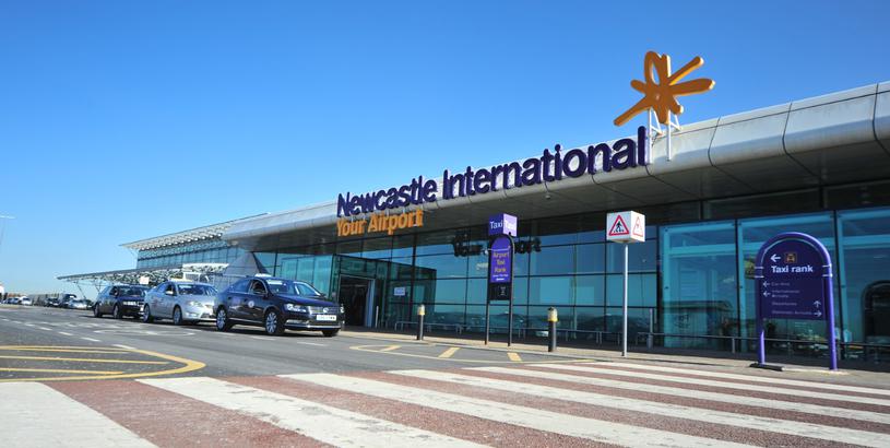 New Castle Airport (ILG), Уилмингтон, Соединенные Штаты