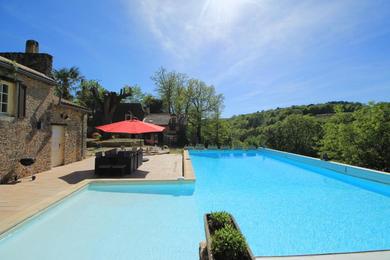 Holiday home Maison Lou Peyrol avec piscine privée