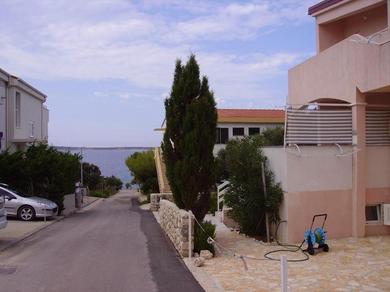 Апартаменты Apartments by the sea Mandre, Pag - 16069
