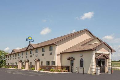 Motel Days Inn by Wyndham Le Roy/Bloomington Southeast