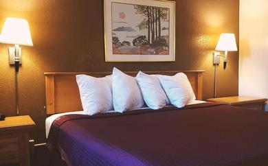 Hotel Coratel Inn & Suites by Jasper Mankato