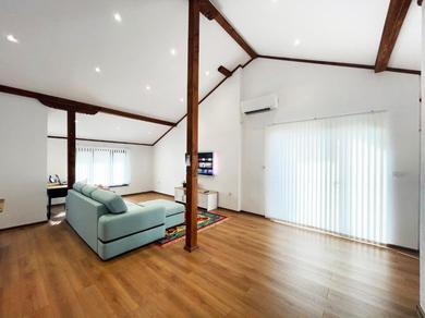 Apartments Stylish loft studio with great view to Ardino