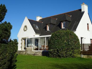 Дом отдыха Classic Breton holiday home on the Pink Granite Coast
