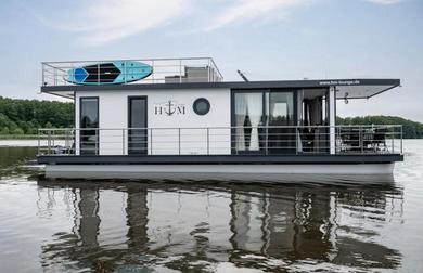 Boat H&M Lounge Marina Buchholz GmbH - Müritz, festliegend mit Kamin - Beiboot buchbar