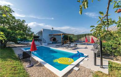 Holiday home Awesome home in Slime w/ Outdoor swimming pool, WiFi and Outdoor swimming pool