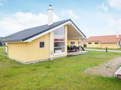 10 person holiday home in Gro enbrode