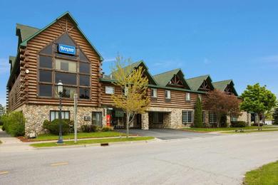 Отель Rodeway Inn & Suites Mackinaw City – Bridgeview
