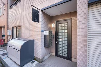 Отель ZAITO Tokyo Luna Lane Inn 宅东月上町店