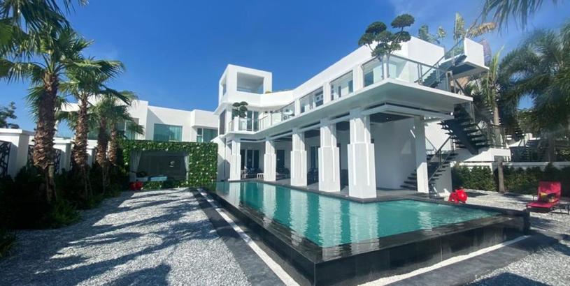 Villa Premium Pool Villa Pattaya