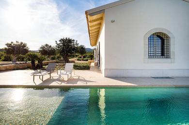 Avola Villa Sleeps 6 Pool Air Con WiFi