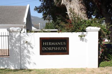 Гостевой дом Hermanus Dorpshuys Guesthouse