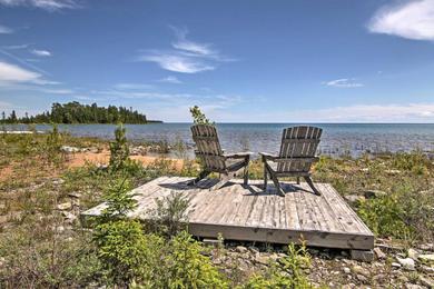 Holiday home Rustic De Tour Village Cabin with Deck on Lake Huron!
