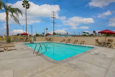 Hotel Motel 6-San Bernardino, CA - South