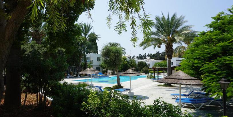 Apartments Paphos Gardens, near beach