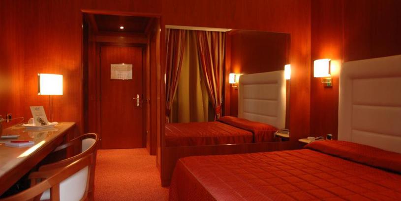 Отель AS Hotel Monza
