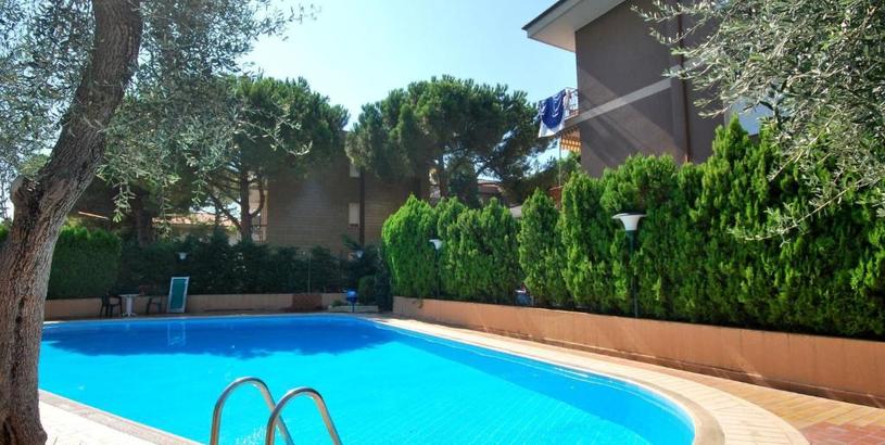 Апартаменты Apartment in Diano Marino with communal pool