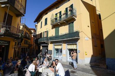 Апартаменты Bellagio Villa Sleeps 6 with Air Con and WiFi