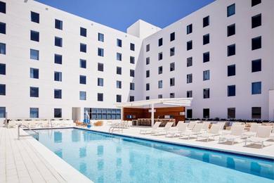 Отель AC Hotel by Marriott Miami Aventura
