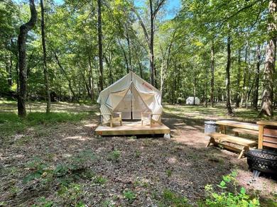 Luxury tent Tentrr State Park Site - Mississippi Wall Doxey State Park - Woodland C - Single Camp