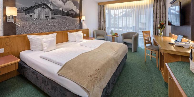 Отель Hotel Tyrol
