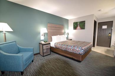 Hotel Countryside Inn & Suites Omaha East-Council Bluffs IA