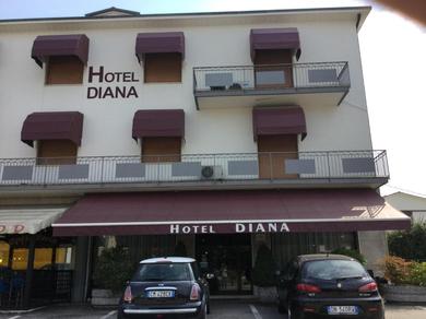 Hotel Albergo Diana