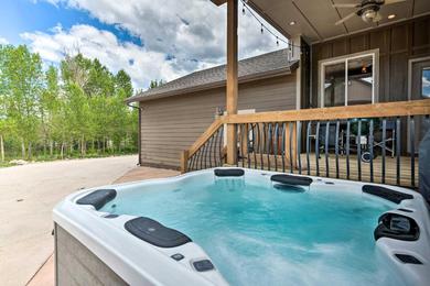 Holiday home Bright Kamas Home with Fire Pit, 22 Mi to Park City!