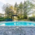 Apartments Tuscan Skye - Villa Sofia with private swimming pool and garden