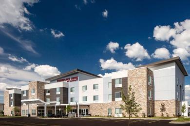 Aparthotel TownePlace Suites By Marriott Milwaukee West Bend