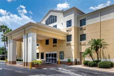 Hotel Comfort Inn & Suites DeLand - near University