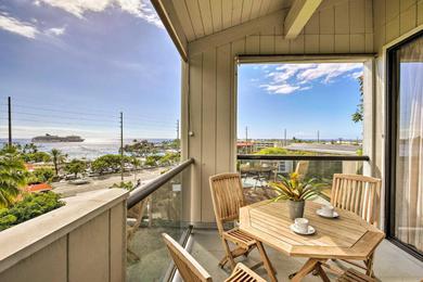 Apartments Top-Floor Kailua Bay Resort Condo with Ocean Views!