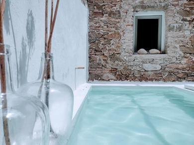 Guest house CAN TANDO Restored catalan old barn to enjoy peaceful rural simplicity