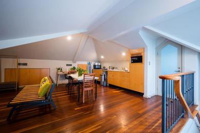 Апартаменты Quiet Private Studio In Strathfield with Kitchenette and Private Bathroom 3min to Station sleeps 6