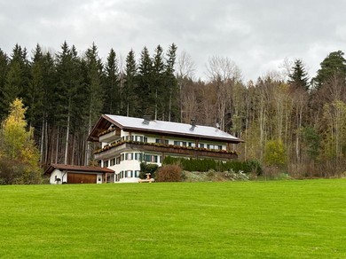 Отель Ferienhaus am Wald