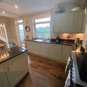 Holiday home Beautiful 5 Bedroom, Amazing Water & Valley Views