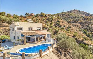  Stunning Home In Arenas With Outdoor Swimming Pool, Wifi And Swimming Pool