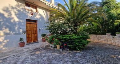 Holiday home Private house in Locorotondo - Puglia - Italy