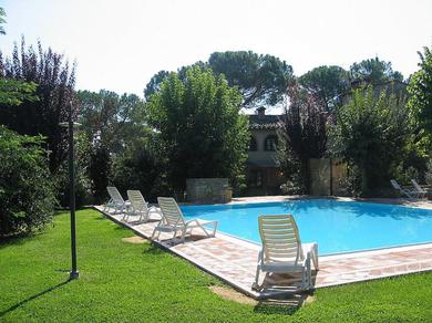 Апартаменты Colle di Val d'Elsa Villa Sleeps 4 Pool