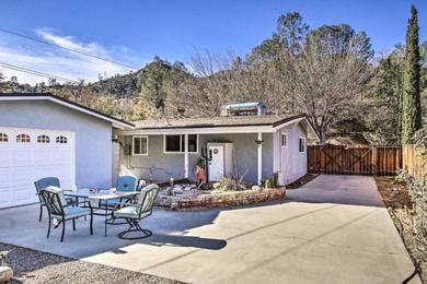 Holiday home Kernville Escape Walk to River and Downtown!