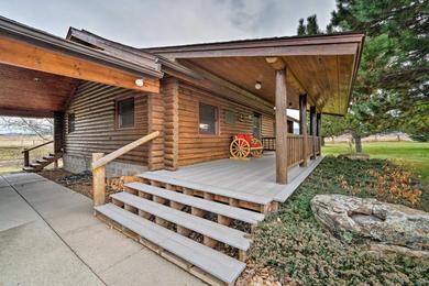 Hotel Secluded Retreat with Wood Stove, 11 Mi to Bozeman!