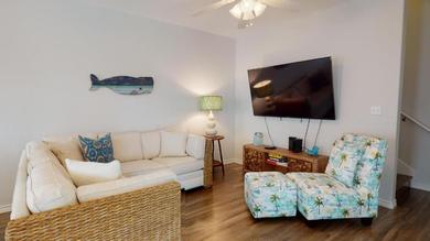 Вилла CLP804 Upscale 5 Bedroom Home, Close to Beach with Boardwalk, Community Pool