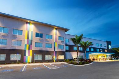 Отель Tru By Hilton Bradenton I-75, FL