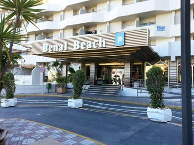 Апарт-отель Benal Beach