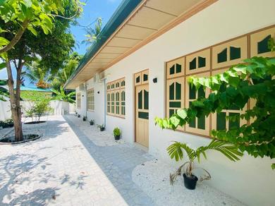 Отель Oasis Village Fenfushi, Maldives