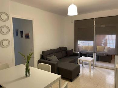 Apartments Renovated and newly furnished 3 bedroom apartment