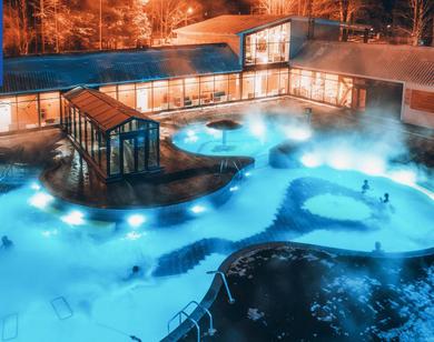 Отель Hotel Complex Outdoor Thermal Pool